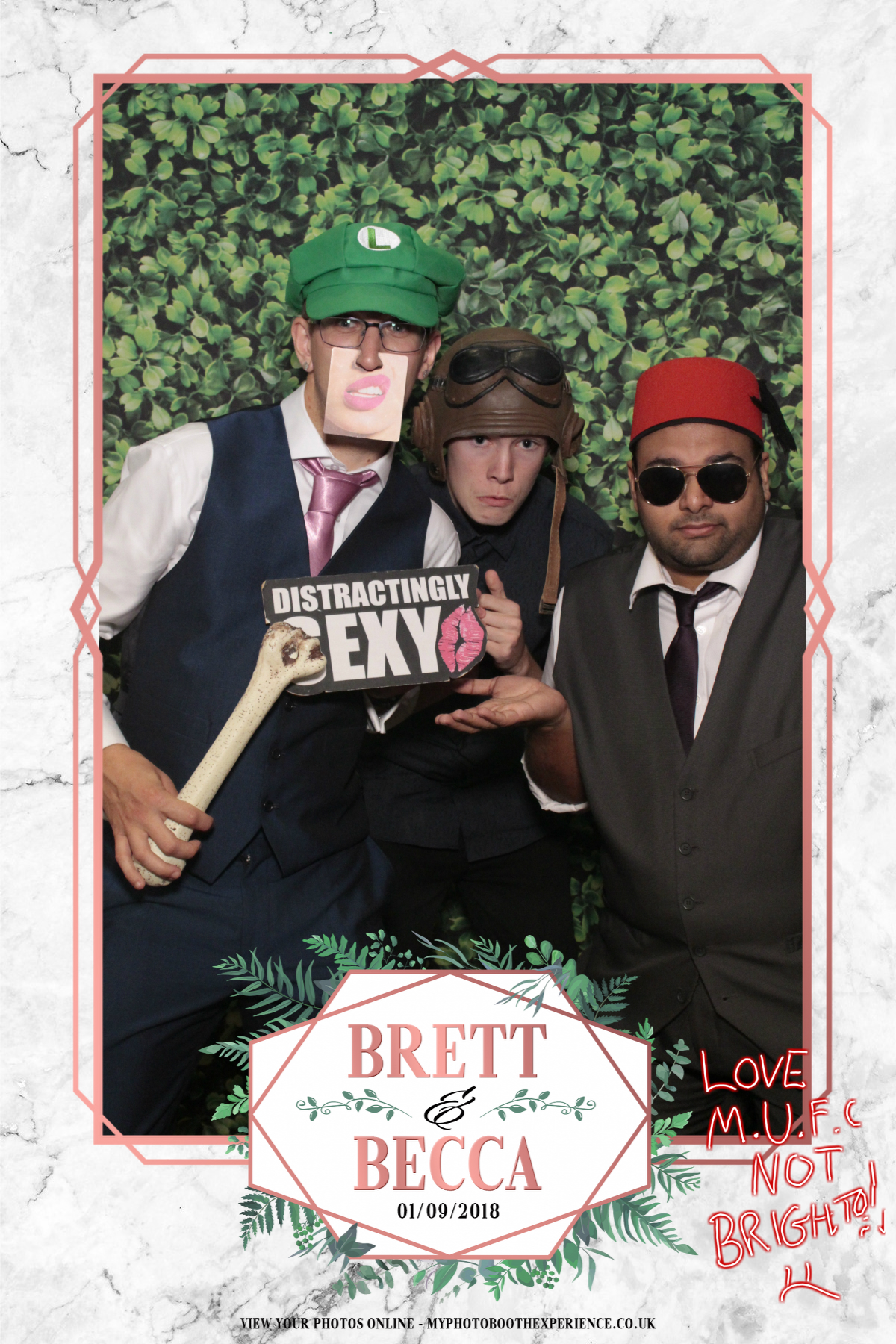 Brett & Becca's Wedding | View more photos from the event at gallery.myphotoboothexperience.co.uk/u/MyPhotoBoothExperienceLtd/Brett-Beccas-Wedding